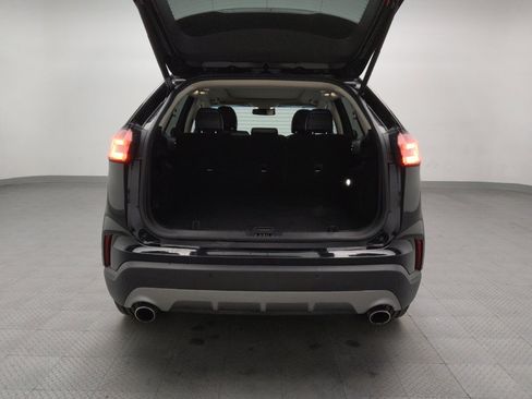 Used 2019 Ford Edge Titanium w/ Equipment Group 301A image 29