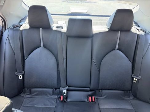 Used 2021 Toyota Camry XSE FWD image 33