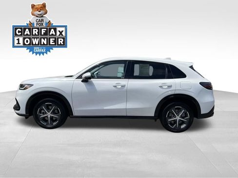 Used 2025 Honda HR-V EX-L image 2