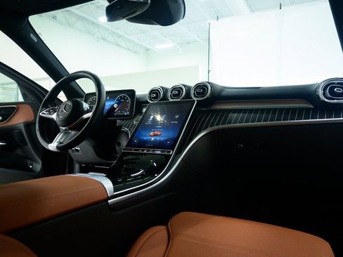 Used 2023 Mercedes-Benz C 300 4MATIC Sedan image 14