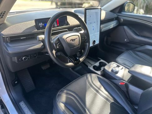 Used 2023 Ford Mustang Mach-E Premium image 18