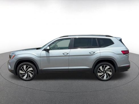Used 2026 Volkswagen Atlas SE AWD/4WD image 7