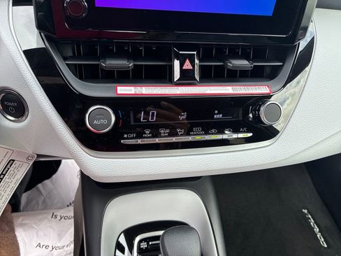 New 2026 Toyota Corolla SE FWD image 24