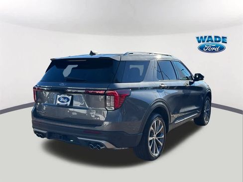 Used 2025 Ford Explorer Platinum w/ Ultimate Package image 5
