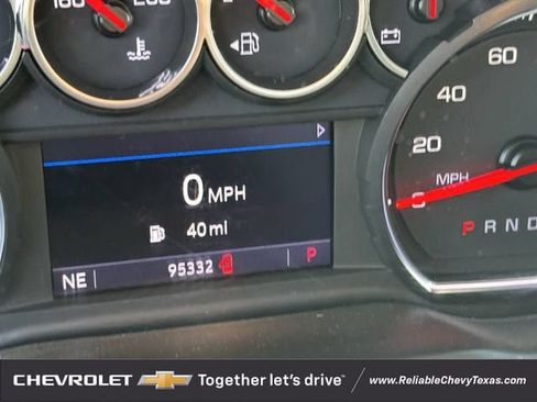 Used 2021 Chevrolet Silverado 1500 LT RWD image 9