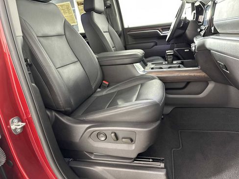 Used 2024 GMC Sierra 1500 SLT w/ SLT Premium Package image 31