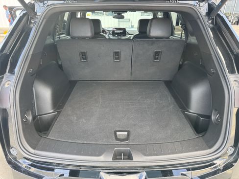 Used 2025 Chevrolet Blazer RS FWD image 26