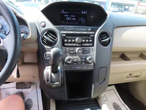 Used 2015 Honda Pilot EX image 24