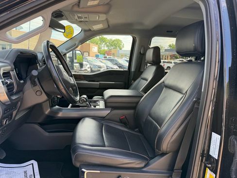 Used 2022 Ford F150 Lariat w/ Equipment Group 502A High AWD/4WD image 8