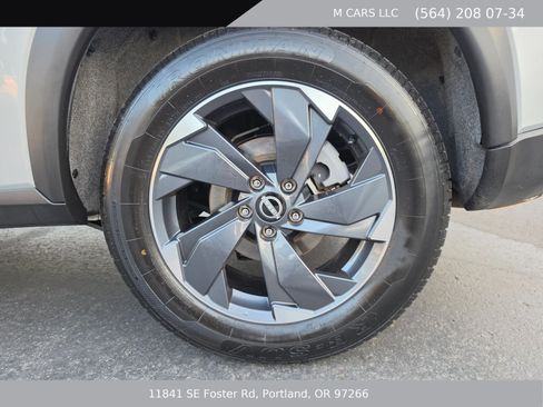 Used 2024 Nissan Rogue SV AWD/4WD image 28