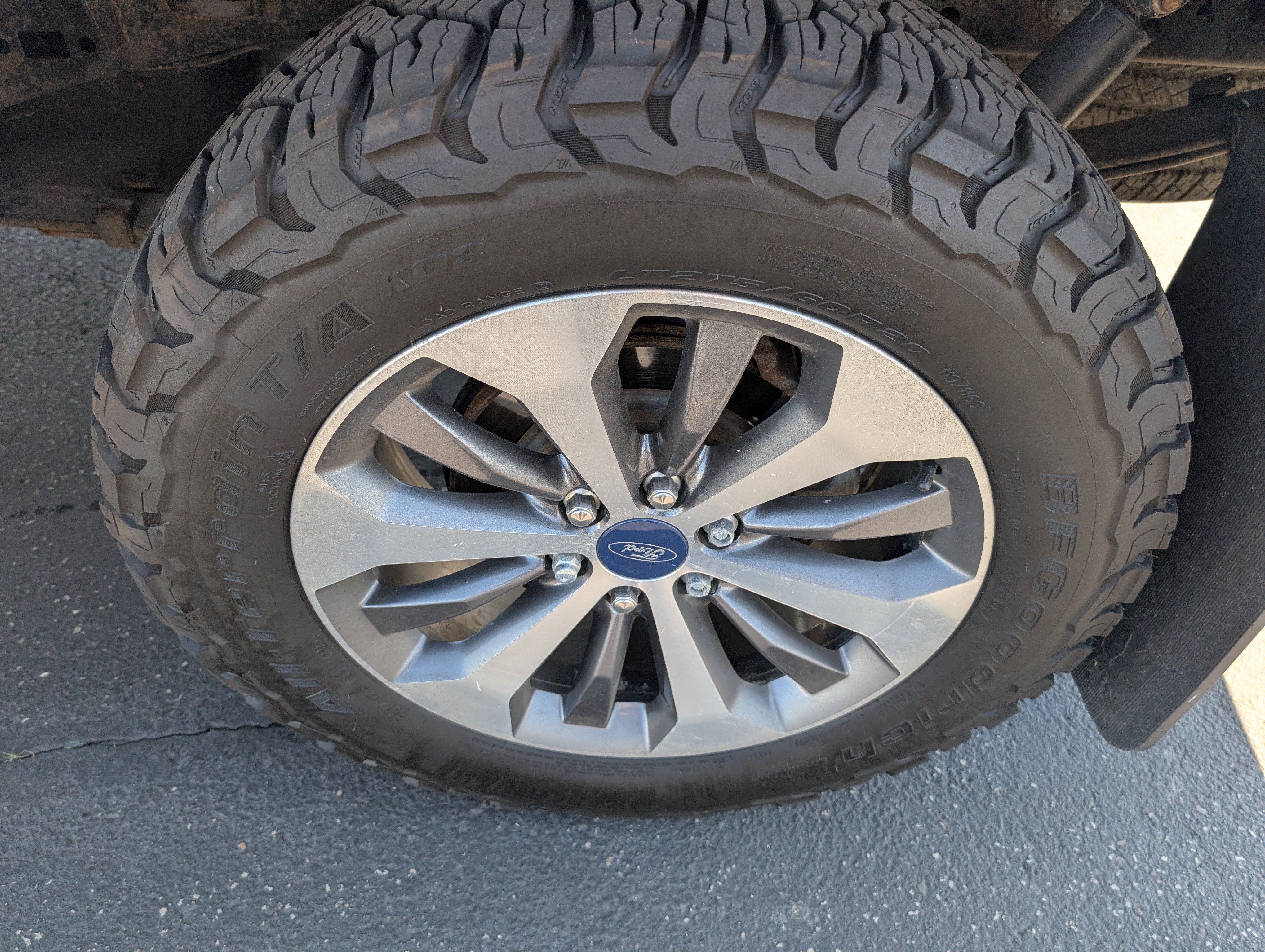 Used 2019 Ford F150 XL w/ Equipment Group 101A Mid AWD/4WD image 9