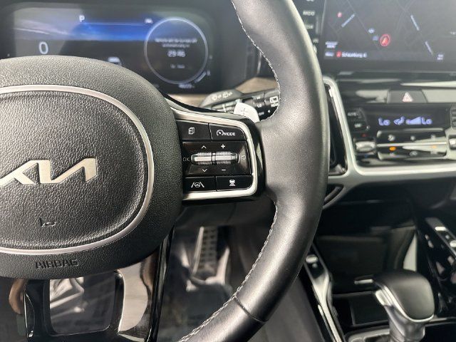 Used 2022 Kia Sorento SX Prestige AWD/4WD image 12