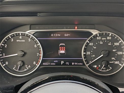 Used 2022 Nissan Pathfinder SV image 23