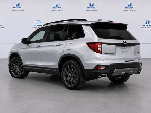 Used 2019 Honda Passport Sport image 4