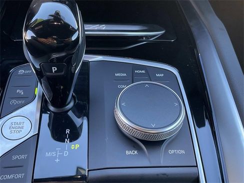 Used 2024 BMW Z4 sDrive30i image 17