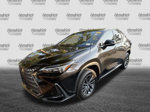 Used 2025 Lexus NX 250 FWD w/ Accessory Package (2T) image 5