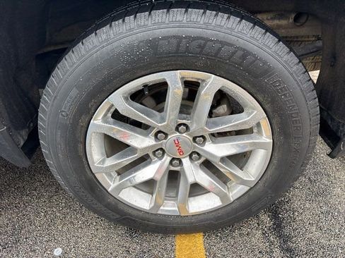 Used 2019 GMC Sierra 1500 SLT image 9