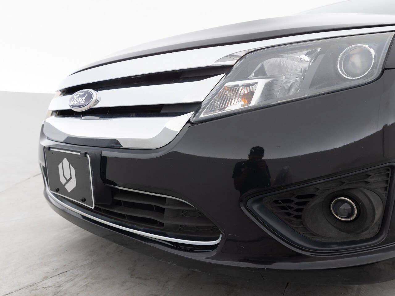 Used 2010 Ford Fusion SE FWD image 15