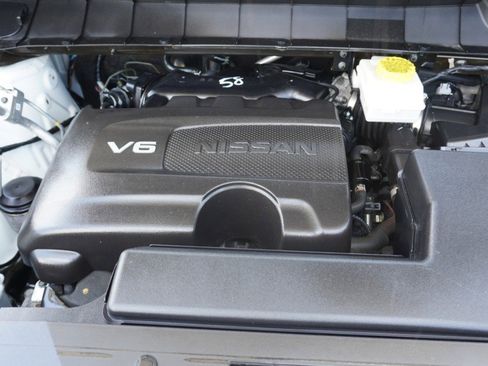 Used 2024 Nissan Pathfinder SL w/ SL Premium Package FWD image 35