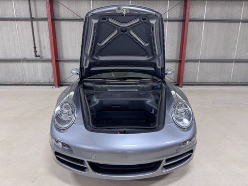 Used 2005 Porsche 911 Carrera RWD image 26