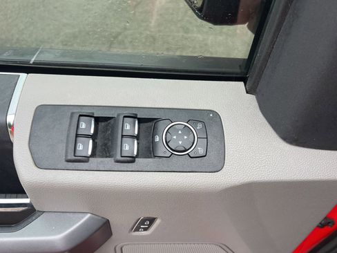 Used 2020 Ford F150 XLT AWD/4WD image 23