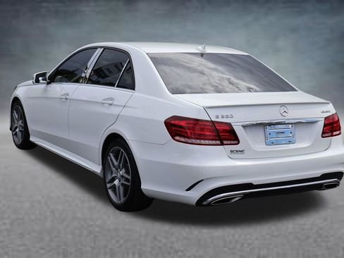 Used 2016 Mercedes-Benz E 350 4MATIC Sedan image 19
