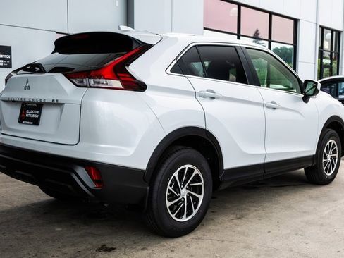 New 2026 Mitsubishi Eclipse Cross ES image 6