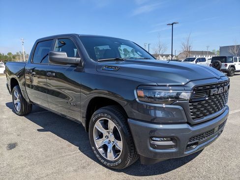 New 2026 RAM 1500 Express RWD image 17
