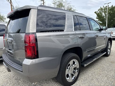 Used 2017 Chevrolet Tahoe LT w/ LT Signature Package AWD/4WD image 3