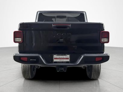Used 2023 Jeep Gladiator Sport