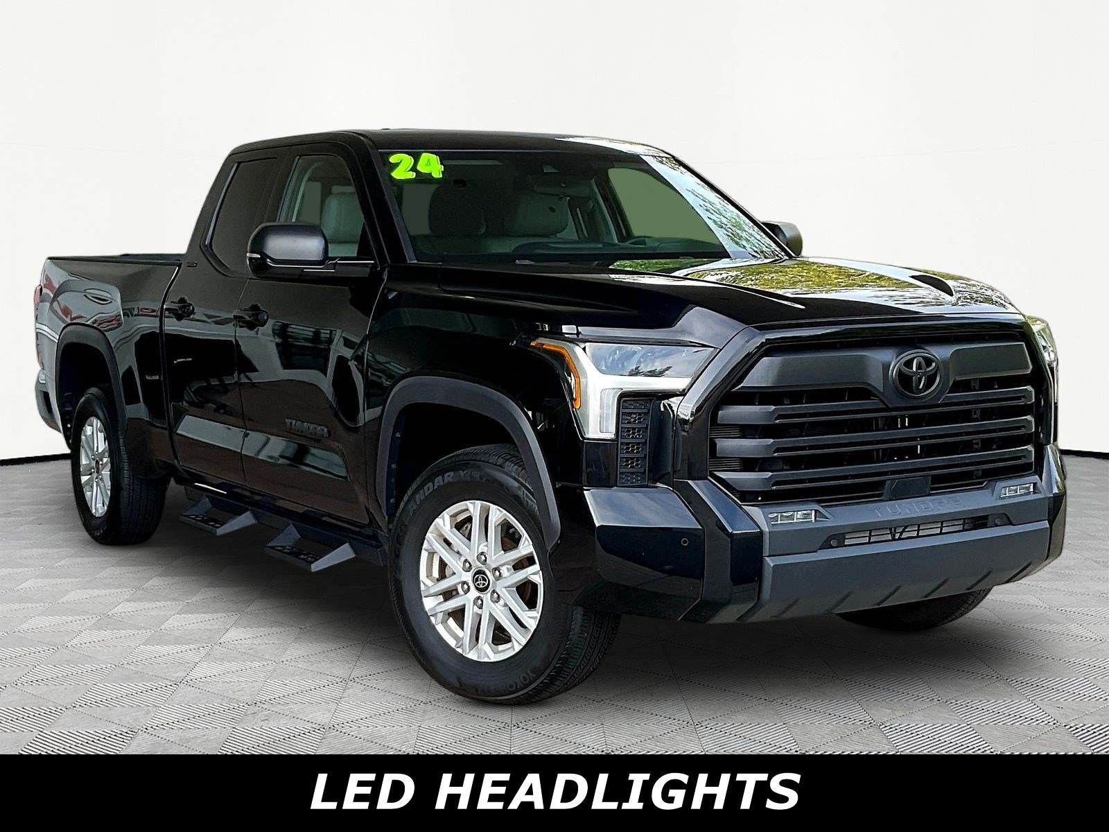 Used 2024 Toyota Tundra SR5 w/ SR5 Premium Package AWD/4WD image 3