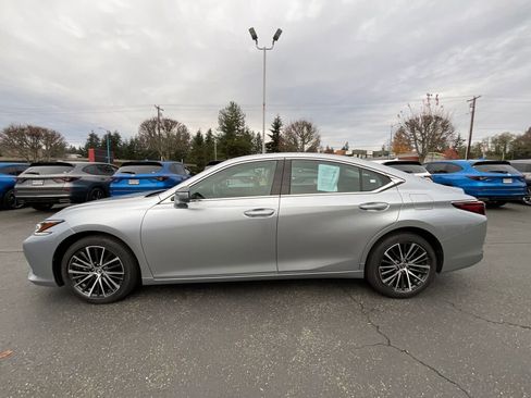 Used 2024 Lexus ES 250 250 image 5