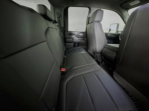 Used 2020 Chevrolet Silverado 2500 W/T w/ WT Fleet Convenience Package image 23