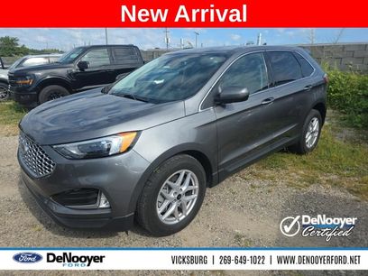 Used 2023 Ford Edge SEL w/ Convenience Package