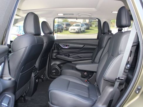 Used 2025 Subaru Ascent Limited AWD/4WD image 14