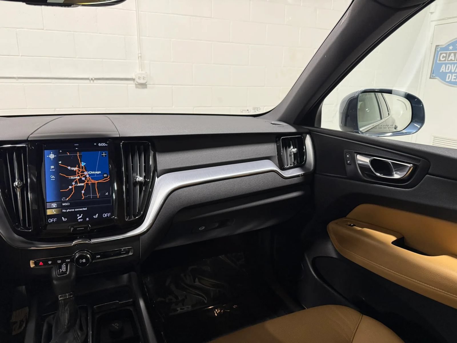 Used 2020 Volvo XC60 T5 Momentum AWD/4WD image 38