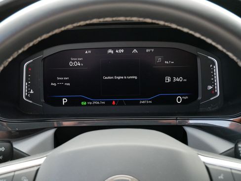 Certified 2023 Volkswagen Taos SEL AWD/4WD image 21
