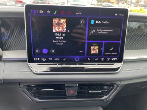 New 2026 Volkswagen Tiguan SE R-Line image 19