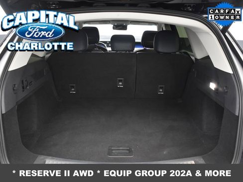 Used 2024 Lincoln Nautilus Reserve w/ Equipment Group 202A image 10