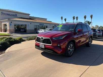 Used 2023 Toyota Highlander XLE