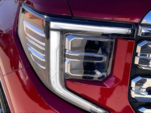 Used 2023 GMC Sierra 1500 Denali w/ Denali Reserve Package image 27
