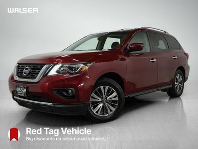 Used 2020 Nissan Pathfinder SV