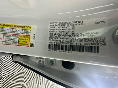 Used 2025 Honda Accord LX image 12
