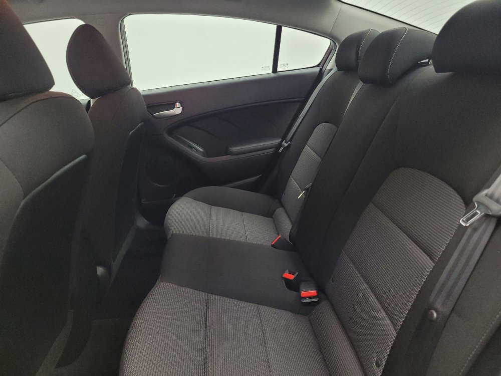 Used 2018 Kia Forte LX FWD image 17