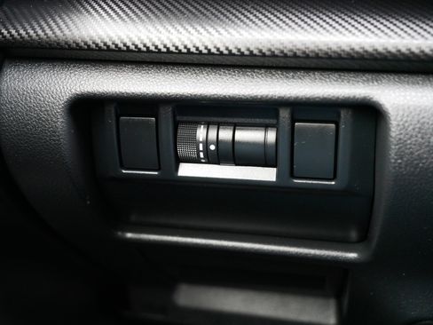 Used 2024 Subaru Crosstrek 2.0i Premium image 26