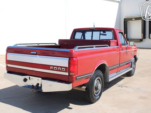 Used 1991 Ford F250 2WD Regular Cab image 31