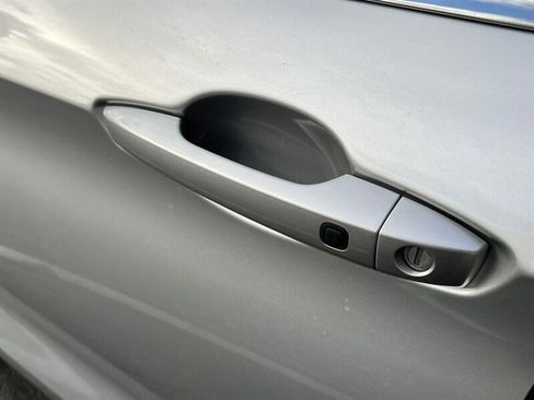 Used 2024 Mitsubishi Outlander SE image 14