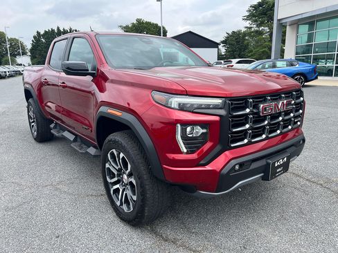 Used 2023 GMC Canyon AT4 AWD/4WD image 13