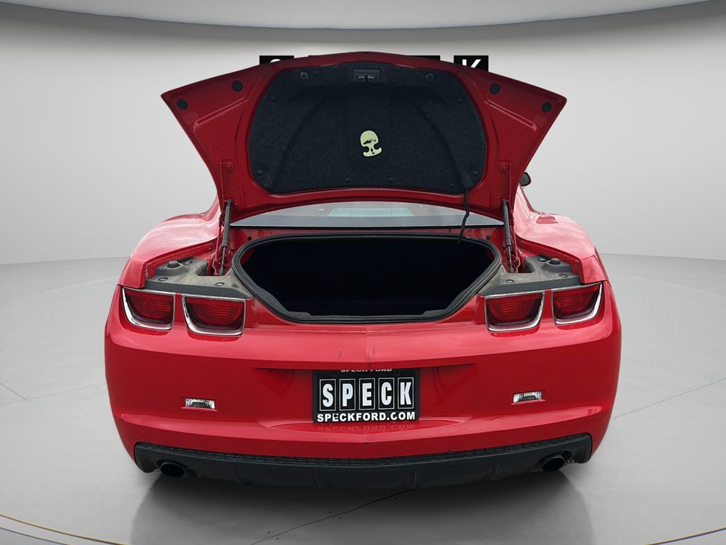 Used 2012 Chevrolet Camaro LS RWD image 16