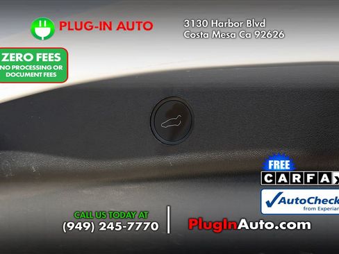 Used 2023 Tesla Model 3 Standard Range RWD image 12